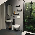 Lejlighed Moderne Neubau-ferienwohnung Mit Terrasse & Parkplatz Nahe Seefeld *